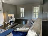 1419 Latimer Ln - Photo 9