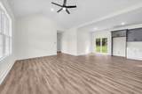 421 Sherwood Dr - Photo 9
