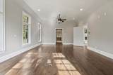 1101 Grafton Dr - Photo 42