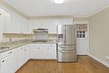 1124 Moss Cir - Photo 14
