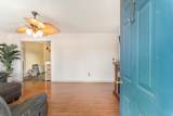 313 Sierra Dr - Photo 4