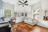 900 Villa Pl - Photo 26