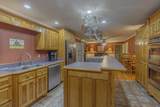 801 Thomas Ave - Photo 14