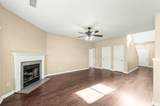 7301 Autumn Crossing Way - Photo 17