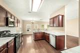 7301 Autumn Crossing Way - Photo 25