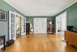 908 Clarke St - Photo 10