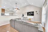 1076 Pyle Ln - Photo 7