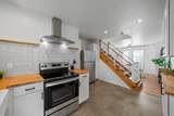 306 E St - Photo 16