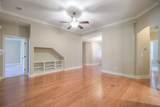 110 Silverstone Ln - Photo 17
