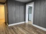 211 W Lyons St - Photo 11