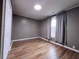 211 W Lyons St - Photo 4