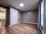211 W Lyons St - Photo 5