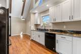 325 Walnut Ct - Photo 10