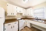 211 Oak St - Photo 4