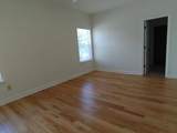944 33rd Ave - Photo 19