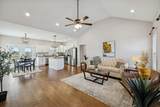207 Bedford Ct - Photo 1
