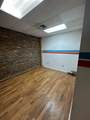 105 N Maple St - Photo 5