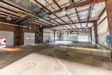 200 Universal Dr - Photo 16