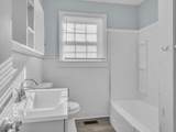 915 Richardson St - Photo 15