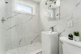 1422 Benjamin St - Photo 15