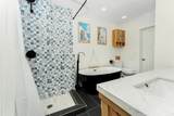1422 Benjamin St - Photo 27