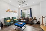 819 Vibe Pl - Photo 20