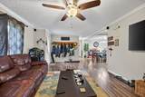 521 Thomas Ave - Photo 9