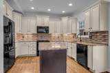 7211 Braxton Bend Dr - Photo 11