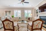 9517 Wexcroft Dr - Photo 11