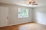 814 Lutz Lane - Photo 2