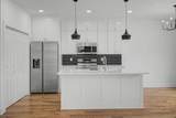 908 Hospital Dr - Photo 11