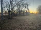 2627 Woods Rd - Photo 8