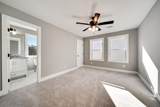 1121 Lawrence Ave - Photo 25