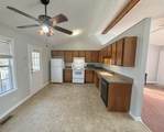 1124 Bluewillow Ct - Photo 4