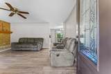 550 Lakeview Cir - Photo 9