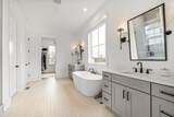 1016 Sinatra Dr - Photo 43
