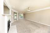 3332 Greenspoint Dr - Photo 2