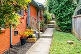 818 Fatherland St - Photo 14