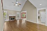 8054 Vineyard Ln - Photo 11