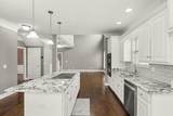 1022 Tower Hill Ln - Photo 11