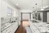 1022 Tower Hill Ln - Photo 9