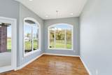 1027 Founders Ln - Photo 10