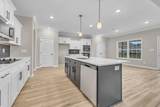 653 Woodrush Dr - Photo 6