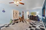 1404 Clarke St - Photo 14