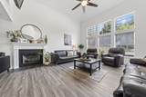 301 Poplar Hill Ct - Photo 9