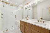 2717 Batavia St - Photo 25