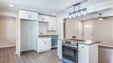 723 Hawthorne St - Photo 3