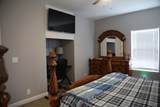809 Hooper Rd - Photo 10