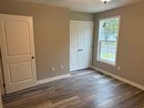421 W Waggoner St - Photo 11