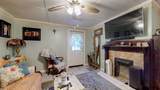 407 Villa St - Photo 7